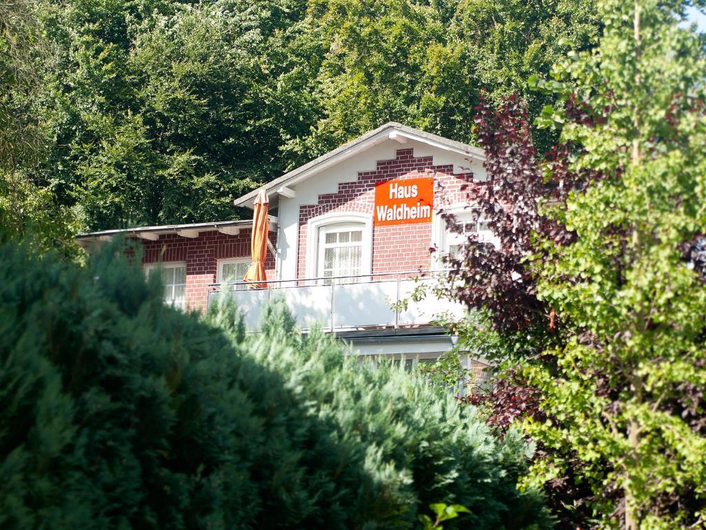 מלון מלנטה Haus Waldheim מראה חיצוני תמונה